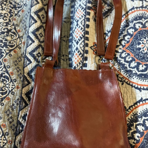 Gorgeous hand made Free People leather shoulder bag. One of a kind. Brand new. - Picture 2 of 4